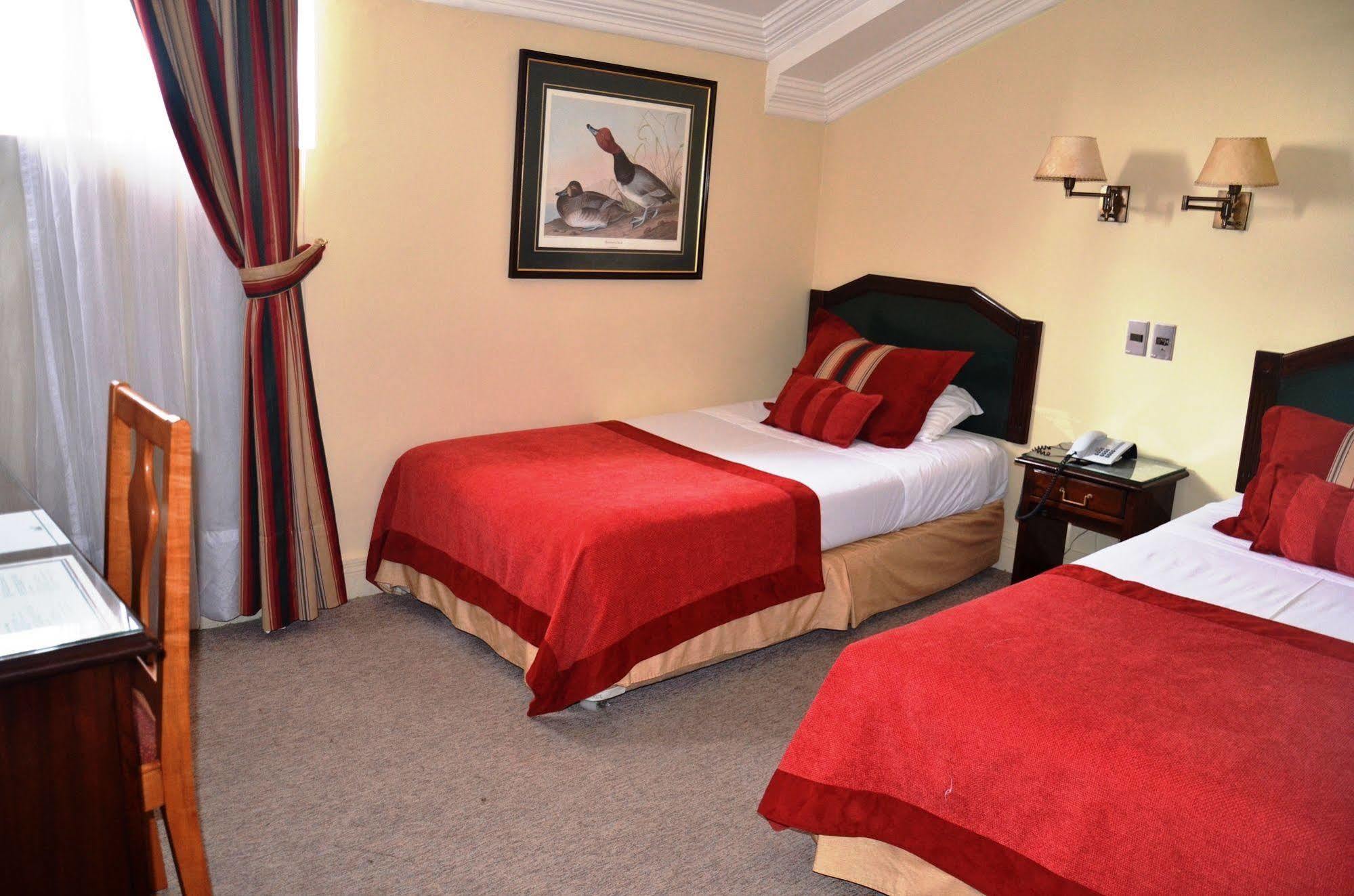 Hotel Jose Nogueira Punta Arenas Exteriör bild